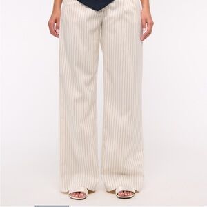 Abercrombie & Fitch Cream Wide Leg Pant